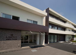 SOMPOケアラヴィーレ座間谷戸山公園の外観