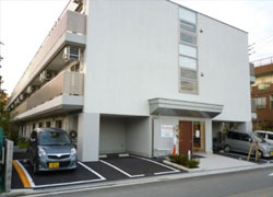 学研ココファン川口榛松の外観